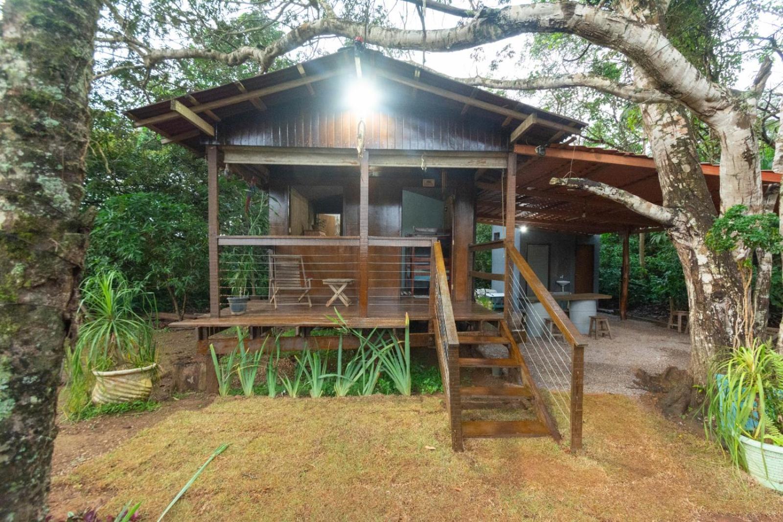 Casa Das Violetas ชาปาดา ดอส กิมาไรส์ ภายนอก รูปภาพ
